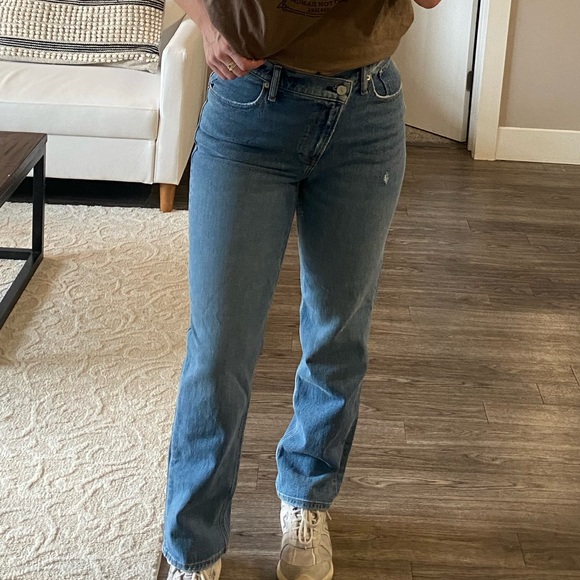 Abercrombie “The 90’s” Straight Ultra High Rise Jeans V-Front Size 28 / Size 6 - Picture 5 of 5